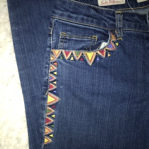 Sadie Robertson Wild Blue Jeans 5 & 7 - Picture 4 of 8